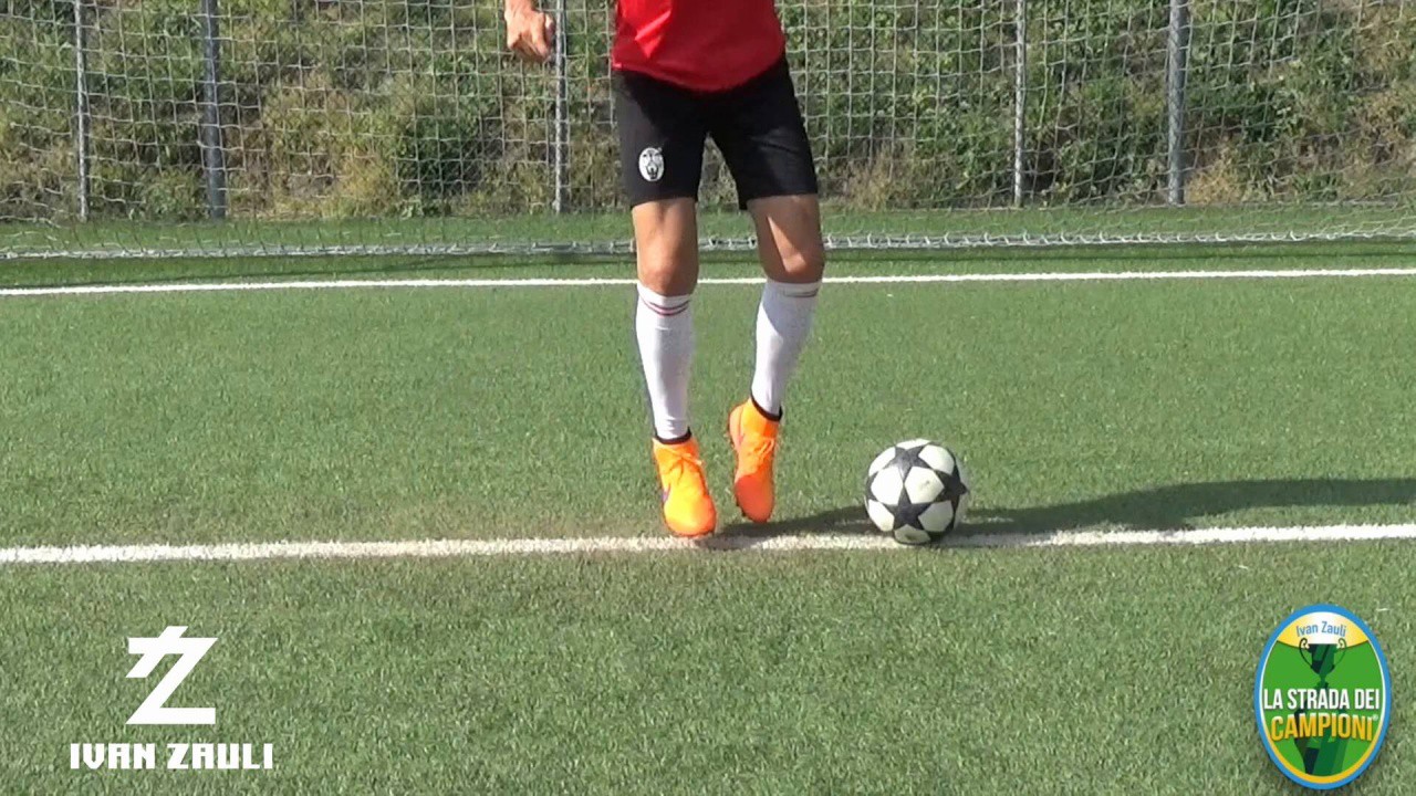 Videos of category Ball mastery - FootballTraining.tv